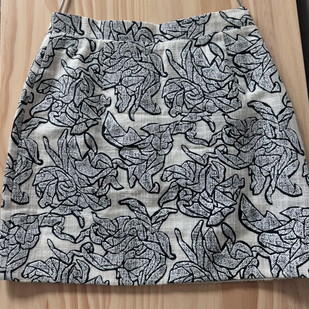 Balenciaga Black & White Skirt - Size 36 / US XS